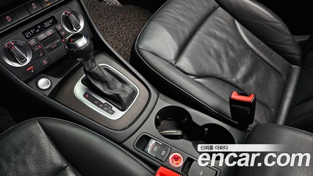 Audi Q3 2015 — photo 9