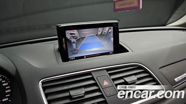 Audi Q3 2015 — photo 16