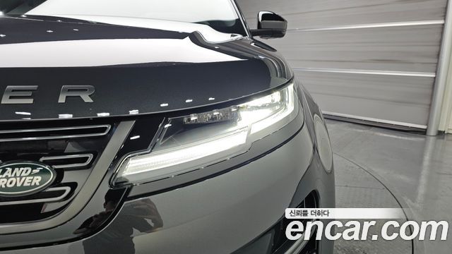 Land Rover Range Rover Evoque 2026 — photo 17