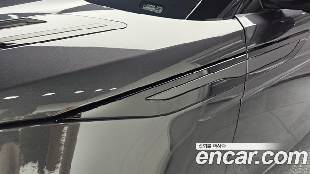 Land Rover Range Rover Evoque 2026 — photo 20