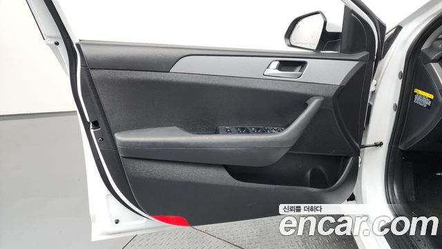 Hyundai Sonata 2019 — photo 14