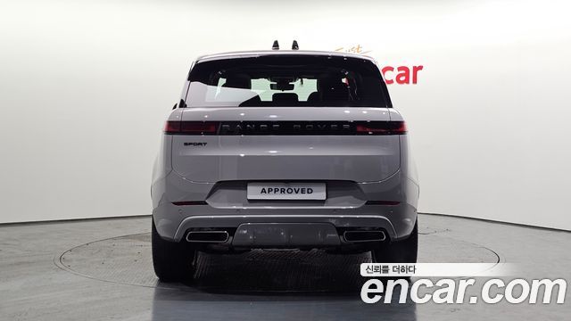 Land Rover Range Rover Sport 2026 — photo 6