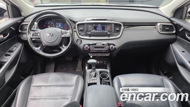 Kia Sorento 2018 — photo 10