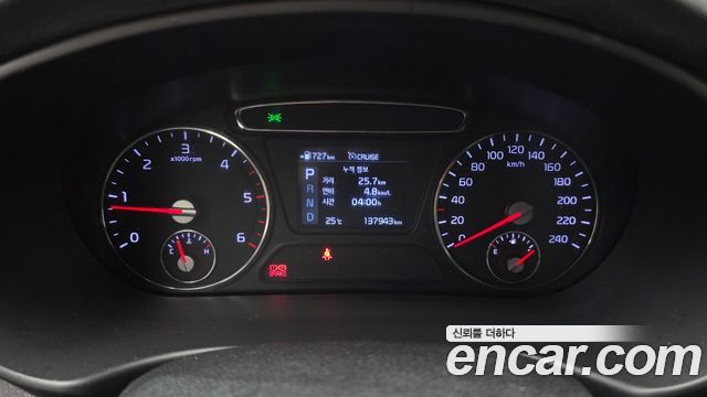 Kia Sorento 2018 — photo 11