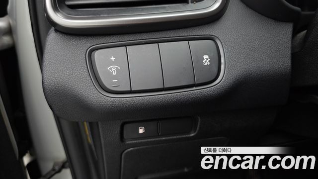 Kia Sorento 2018 — photo 21