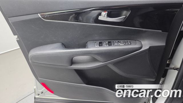 Kia Sorento 2018 — photo 14