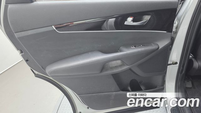 Kia Sorento 2018 — photo 15