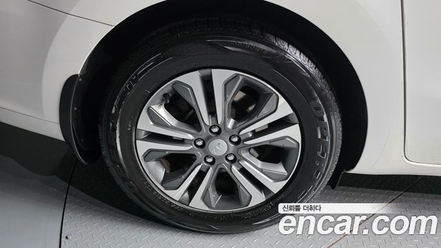 Kia Canival 2019 — photo 5