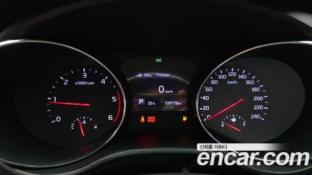 Kia Canival 2019 — photo 8