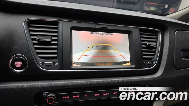 Kia Canival 2019 — photo 15