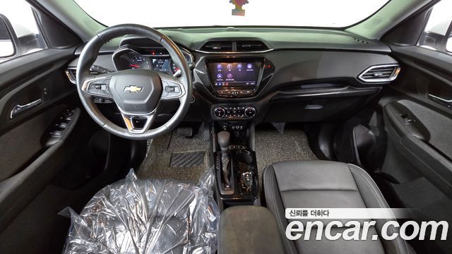 Chevrolet Korea Trailblazer 2022 — photo 10