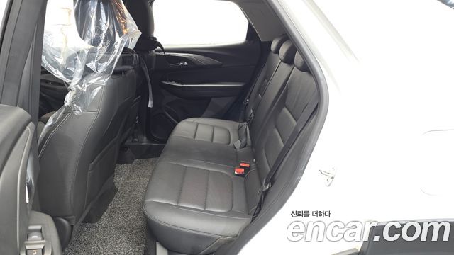 Chevrolet Korea Trailblazer 2022 — photo 17