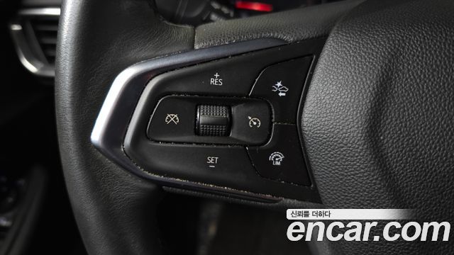 Chevrolet Korea Trailblazer 2022 — photo 22