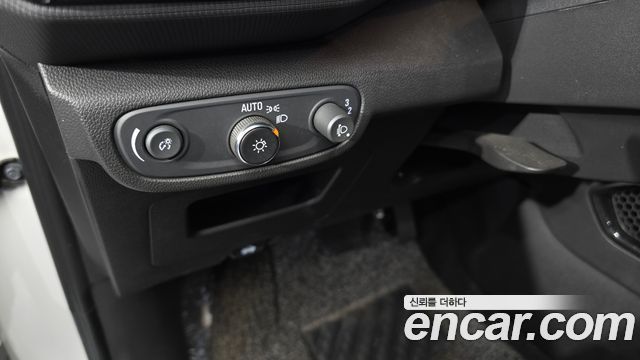 Chevrolet Korea Trailblazer 2022 — photo 25