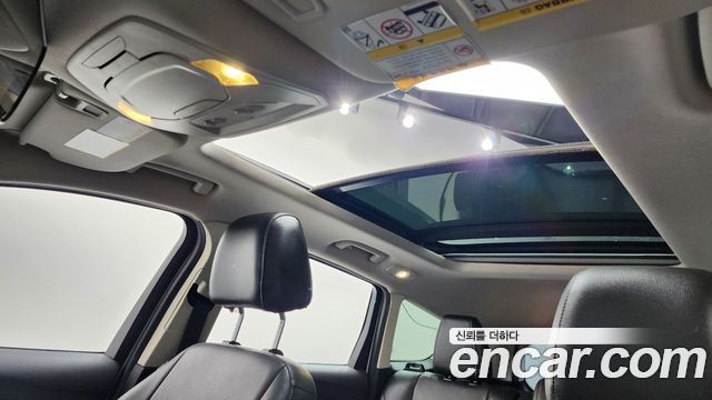 Ford Escape 2015 — photo 19