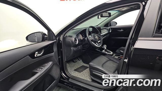 Kia K3 2024 — photo 13