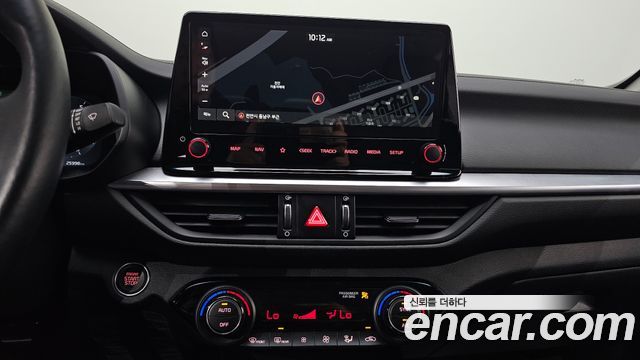 Kia K3 2024 — photo 19