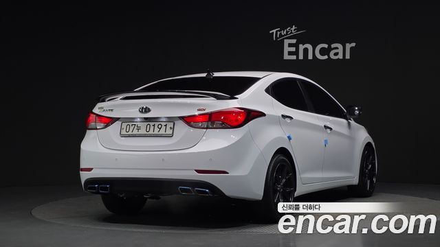 Hyundai AVANTE 2015 — photo 2