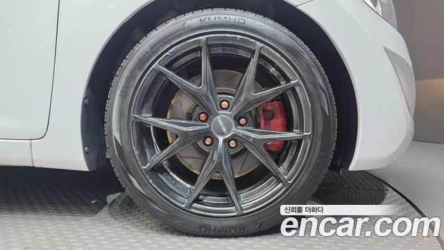 Hyundai AVANTE 2015 — photo 5