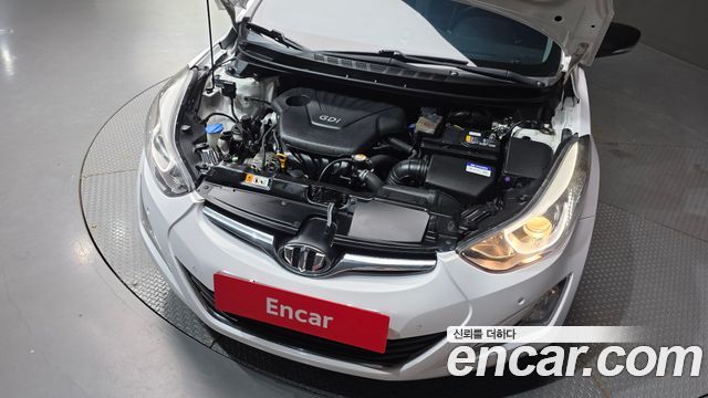 Hyundai AVANTE 2015 — photo 6