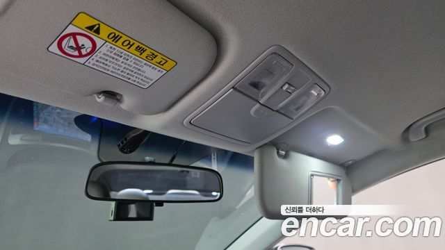 Hyundai AVANTE 2015 — photo 22
