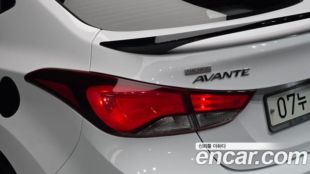 Hyundai AVANTE 2015 — photo 9