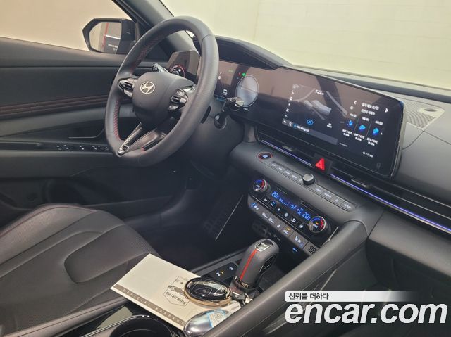 Hyundai AVANTE 2025 — photo 11