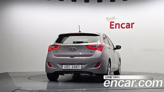 Hyundai i30 2012 — photo 4