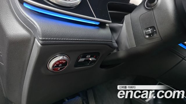 Mercedes-Benz EQS 2023 — photo 25