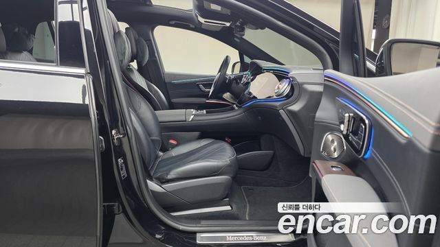 Mercedes-Benz EQS 2023 — photo 16