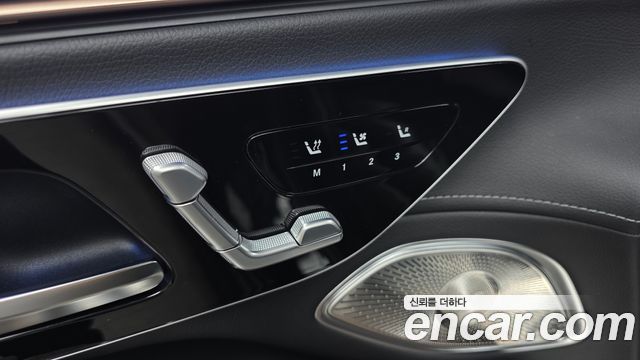 Mercedes-Benz EQS 2023 — photo 30
