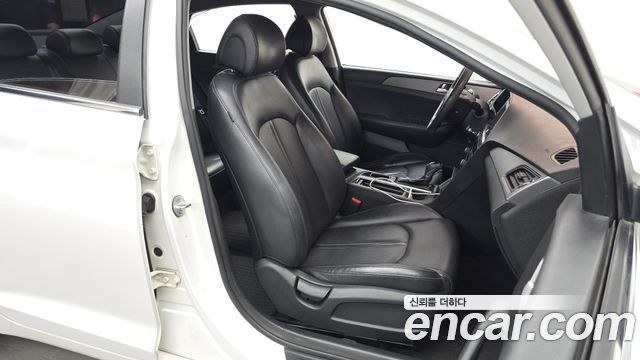 Hyundai Sonata 2015 — photo 12