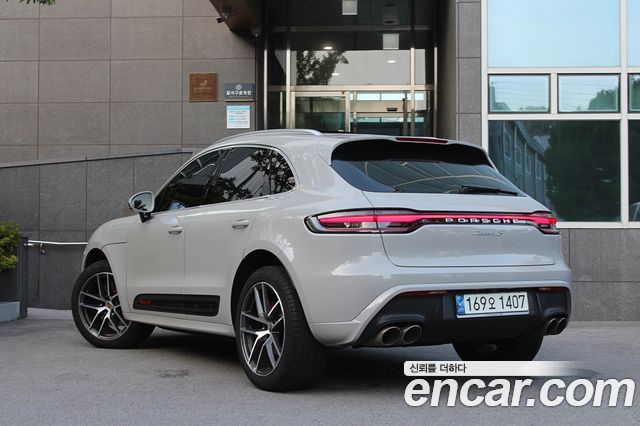 Porsche Macan 2022 — photo 5
