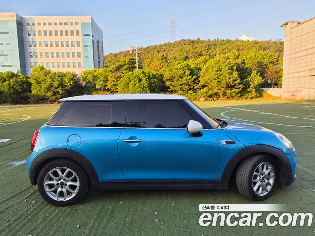 Mini Cooper 2015 — photo 9