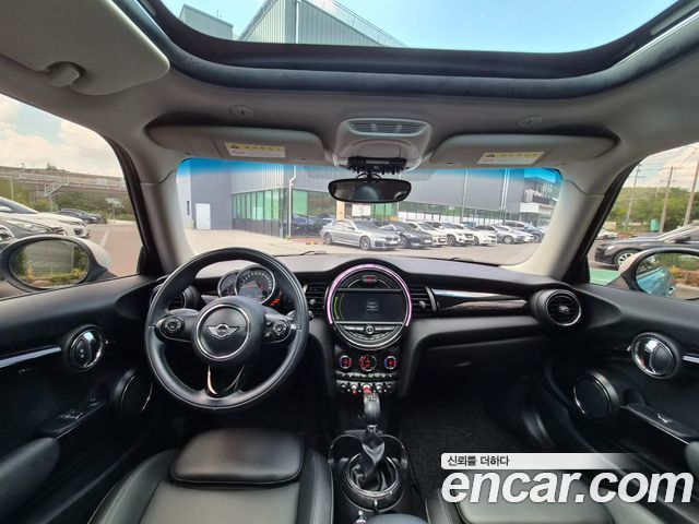 Mini Cooper 2015 — photo 10
