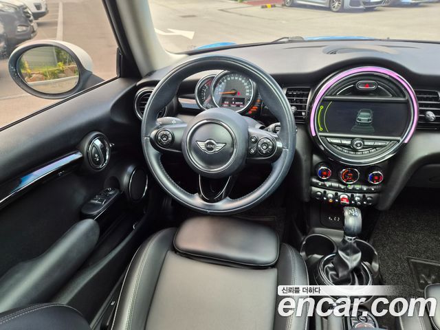Mini Cooper 2015 — photo 11