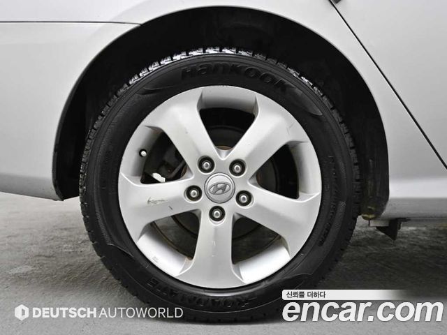 Hyundai AVANTE 2010 — photo 5