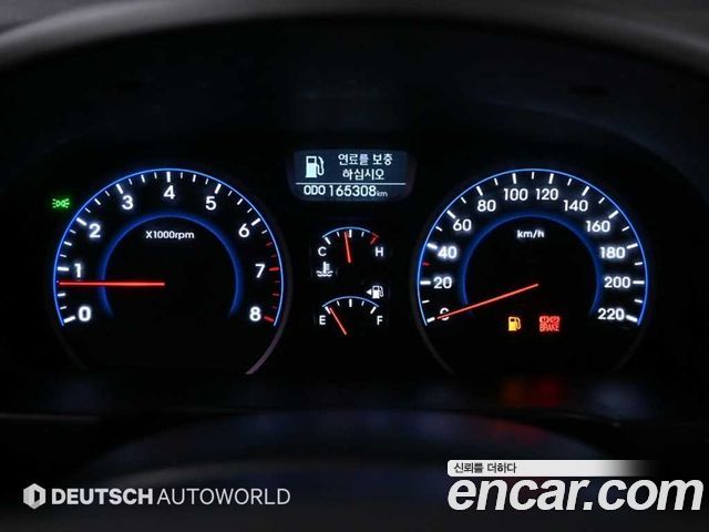 Hyundai AVANTE 2010 — photo 8