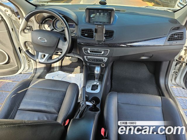 Renault Korea SM3 2015 — photo 11