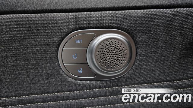 Hyundai AVANTE 2021 — photo 28