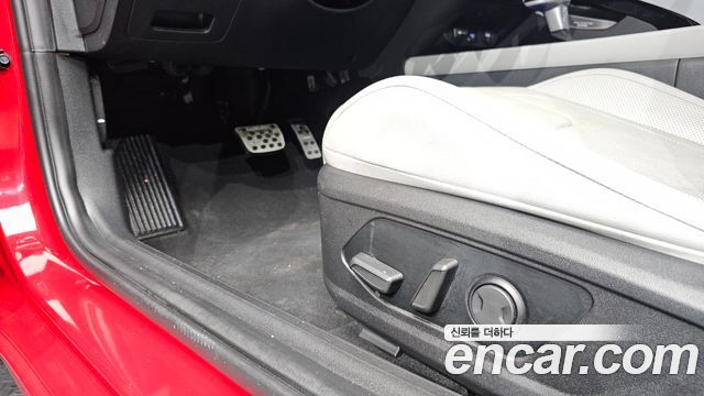Hyundai AVANTE 2021 — photo 30