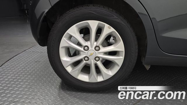 Chevrolet Korea Spark 2021 — photo 5