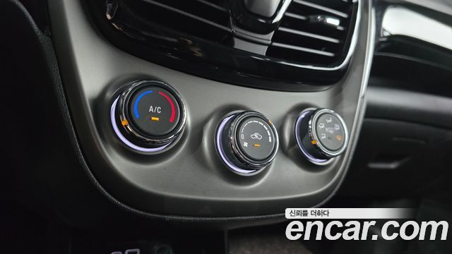 Chevrolet Korea Spark 2021 — photo 23