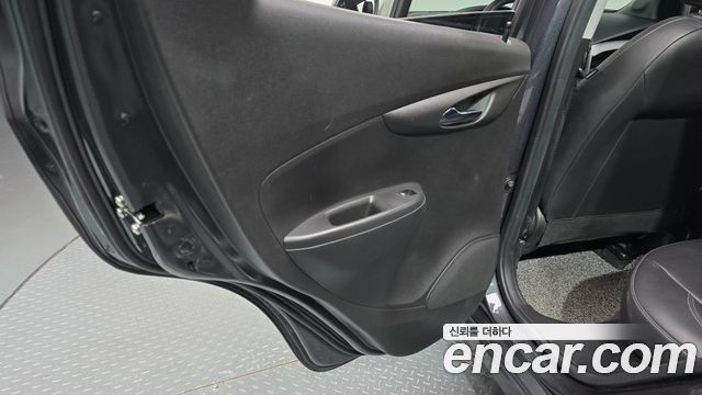Chevrolet Korea Spark 2021 — photo 15