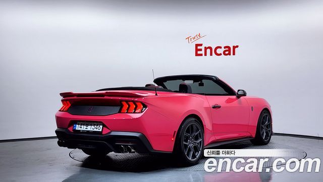 Ford Mustang 2024 — photo 2