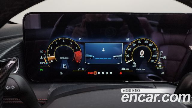 Ford Mustang 2024 — photo 8