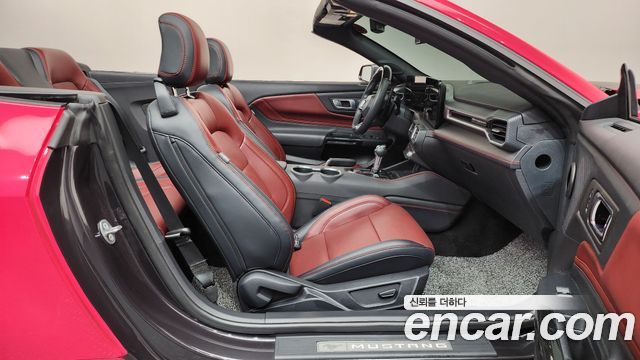 Ford Mustang 2024 — photo 11