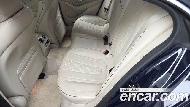 Mercedes-Benz CLS-Class 2022 — photo 16