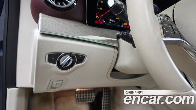 Mercedes-Benz CLS-Class 2022 — photo 29