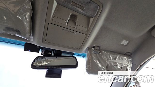 KG Mobility Rexton 2018 — photo 18